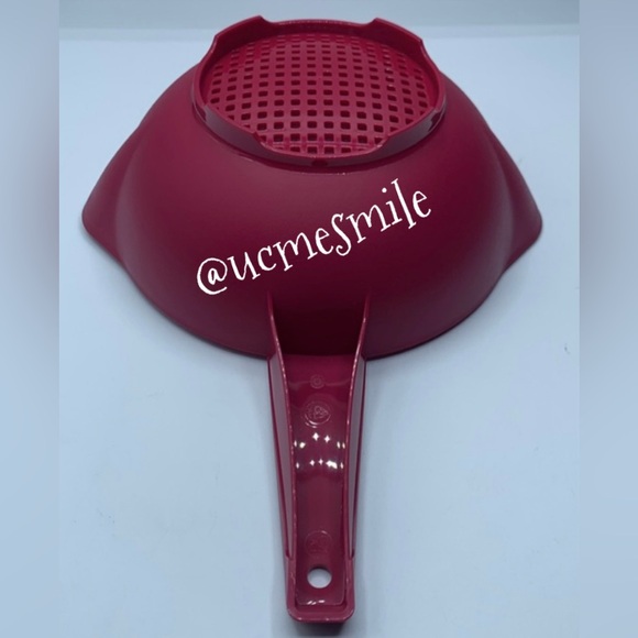 Tupperware Colander Strainer - Picture 2 of 4